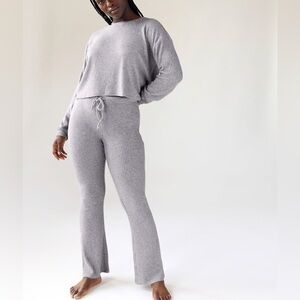 Aritzia The Group Time Pant